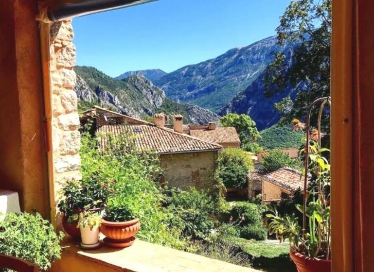 بنسيون Un Cadre Magnifique, Au Cœur Du Verdon