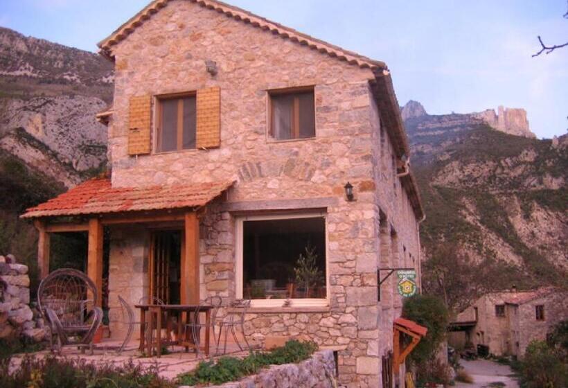 بنسيون Un Cadre Magnifique, Au Cœur Du Verdon