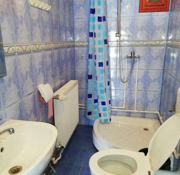 Pensiune Cristina Lacu Rosu