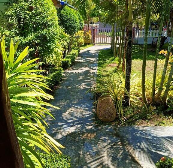 منتجع Lucky Bungalows Koh Mook