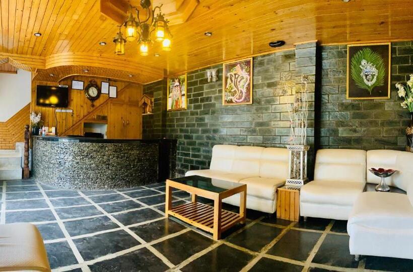 Snow Clad Riverview Hotel & Resort, Manali