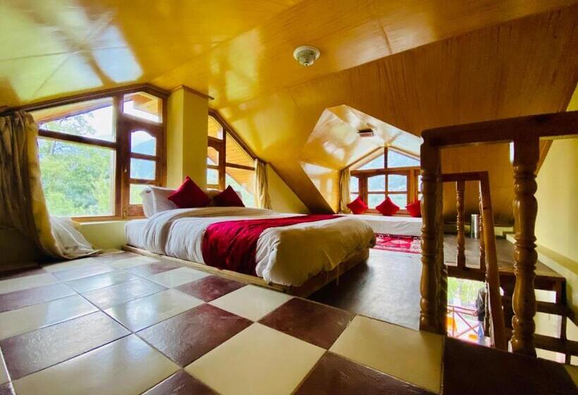 Snow Clad Riverview Hotel & Resort, Manali