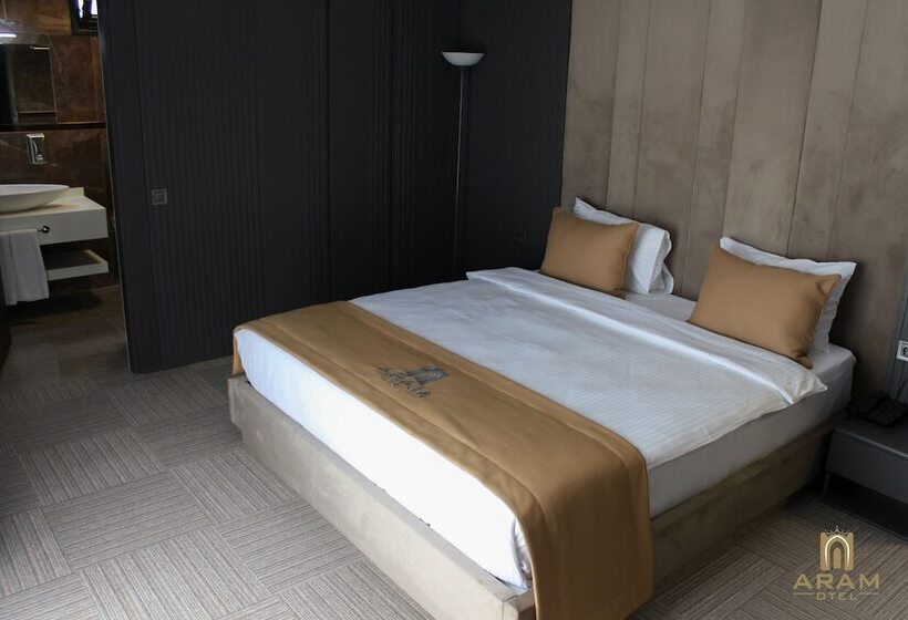 Aram Otel Business & Luxury