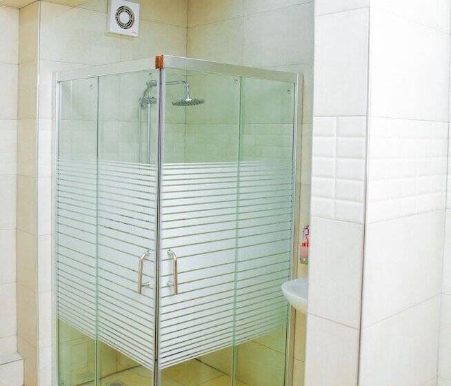 تختخواب و صبحانه Eden Highlands