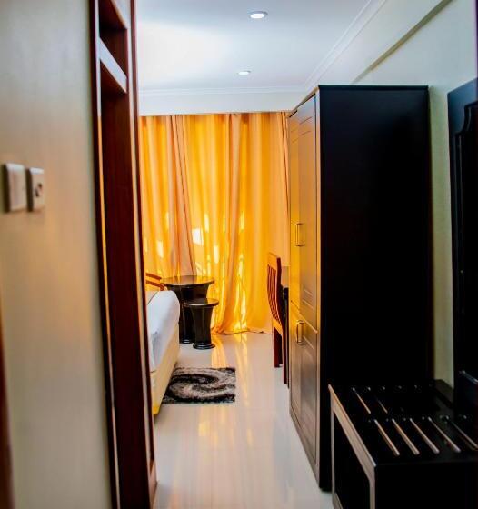 تختخواب و صبحانه Eden Highlands