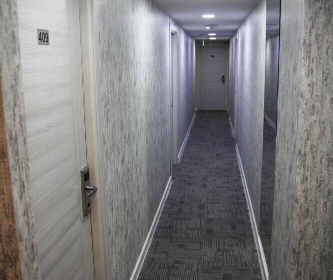 ベッドアンドブレックファースト The Hera Bostancı