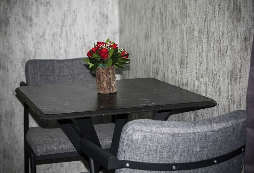 ベッドアンドブレックファースト The Hera Bostancı