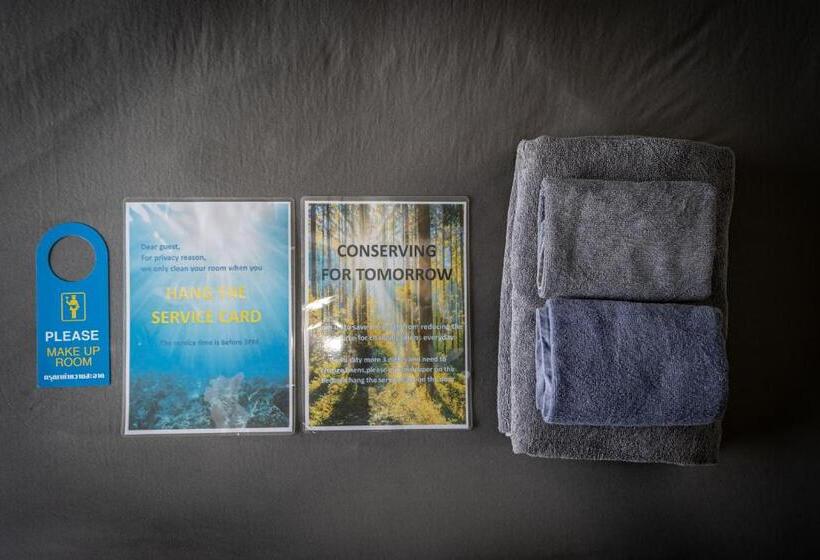 Black Pantera Hostel