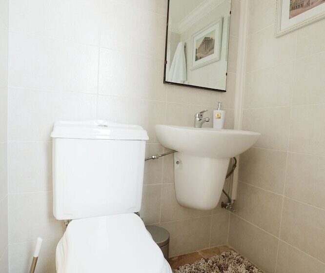 Nobilis Boutique Living