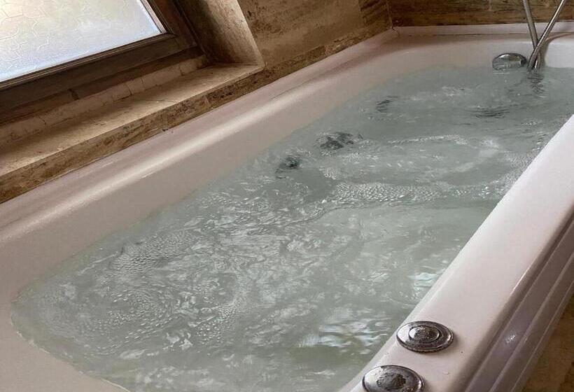 ホテル Arnovalley