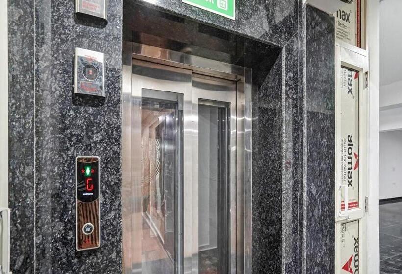 酒店 Collection O 811307 Gold Inn