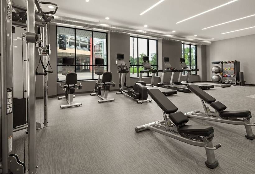 호텔 Courtyard By Marriott St Paul Downtown