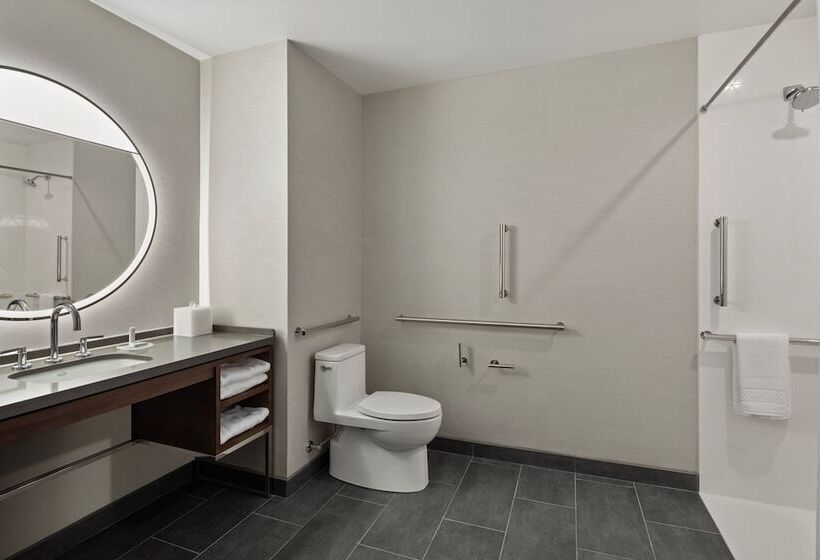 هتل Courtyard By Marriott St Paul Downtown