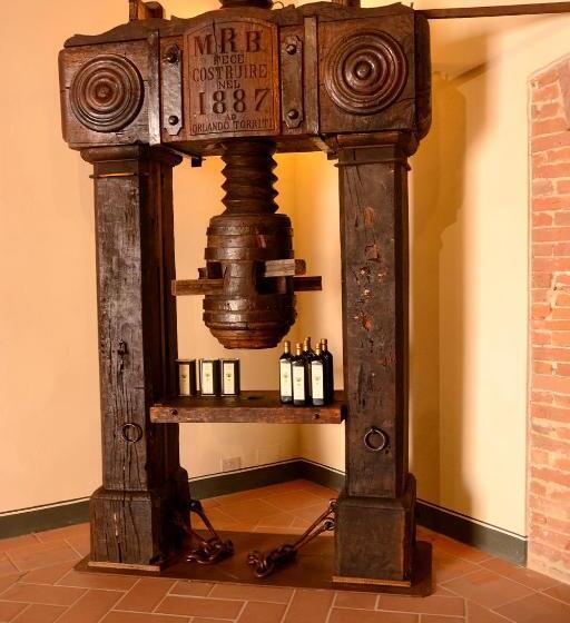 ホテル Fattoria Monastero Sant Anna In Camprena