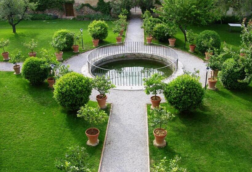 ホテル Fattoria Monastero Sant Anna In Camprena