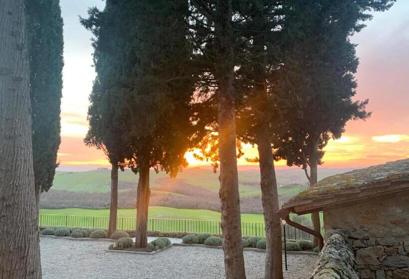 ホテル Fattoria Monastero Sant Anna In Camprena