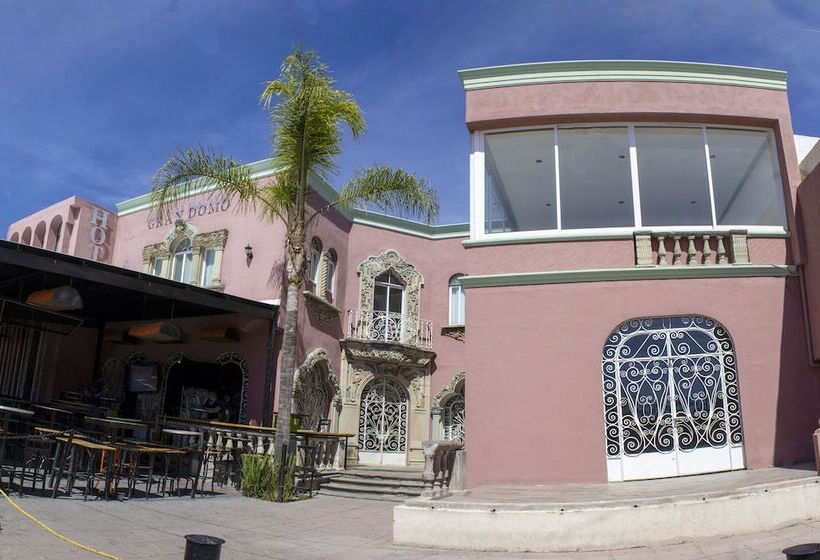 فندق Gran Domo