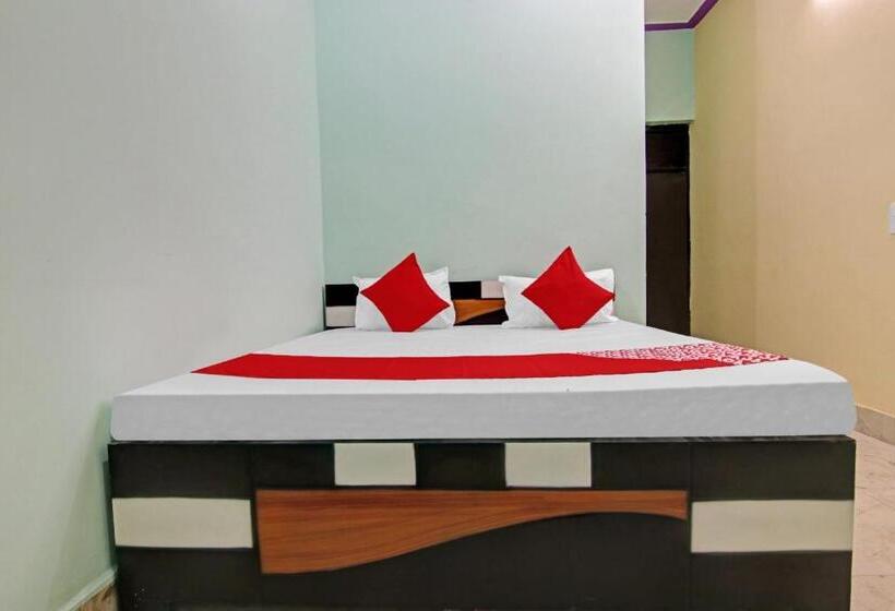 Отель Oyo Flagship 80796 Bansi  Party Hall