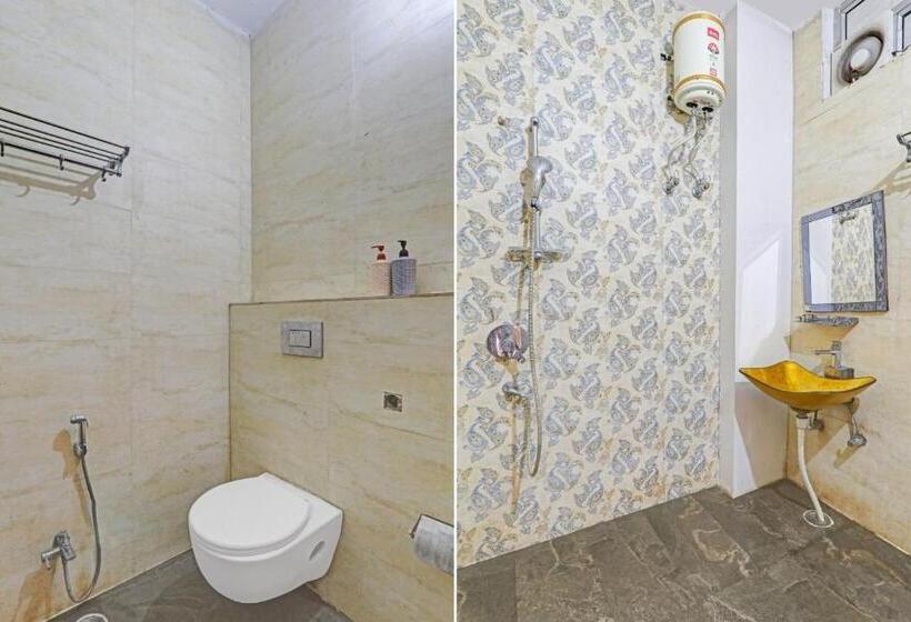 فندق Oyo Flagship 81099 Shri Niketan