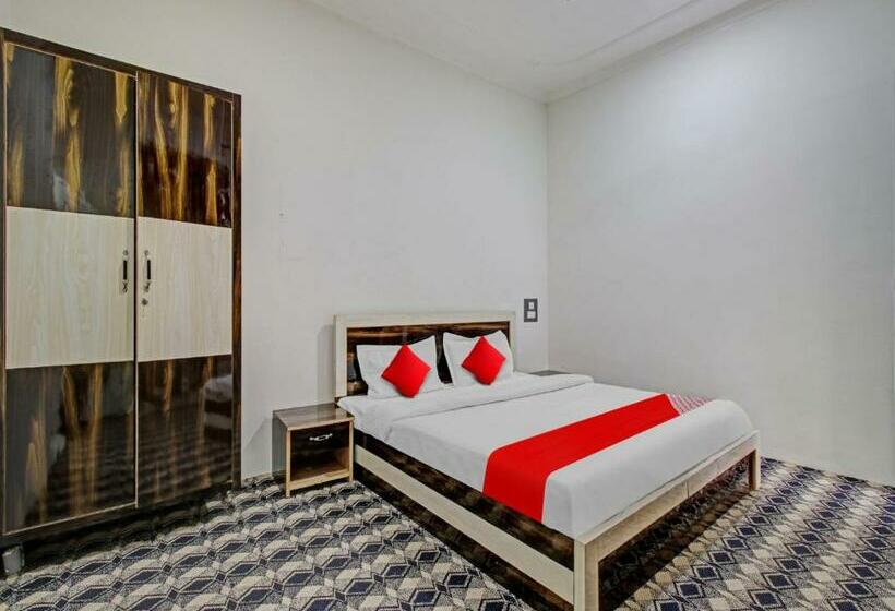 Отель Oyo Flagship 81121  Farhad