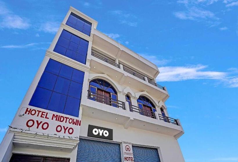 Отель Oyo Flagship 81122  Midtown