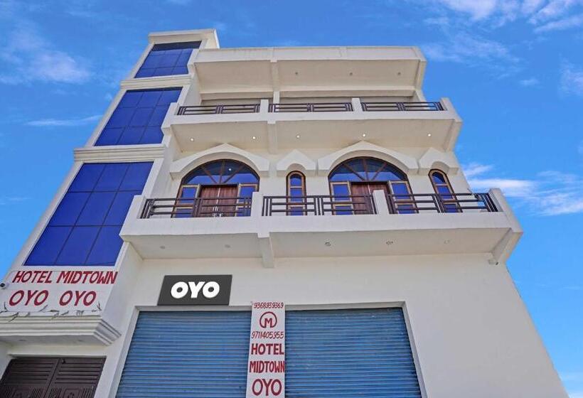 Отель Oyo Flagship 81122  Midtown