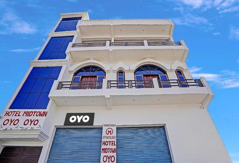 Отель Oyo Flagship 81122  Midtown