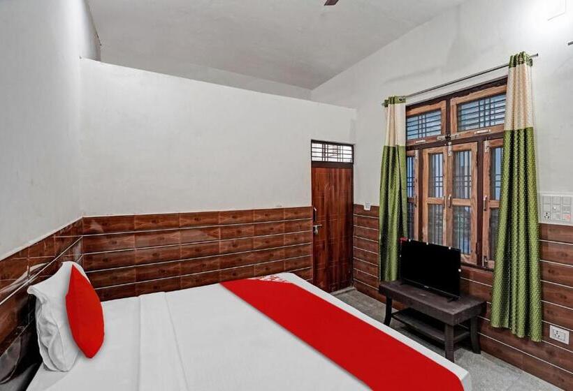 Отель Oyo Flagship 81122  Midtown