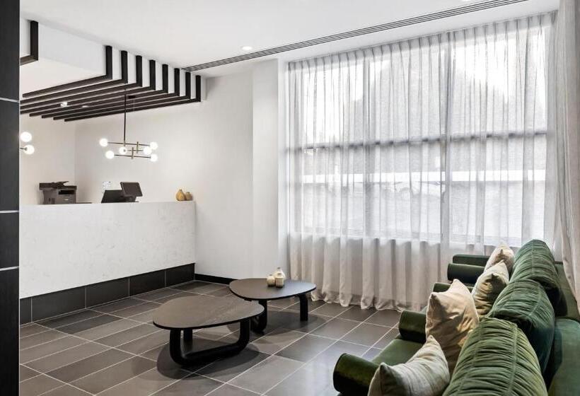 هتل Quest Geelong Central