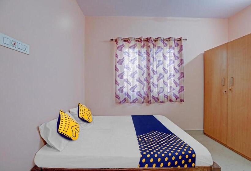 ホテル Spot On 81069 New Mysore Stays