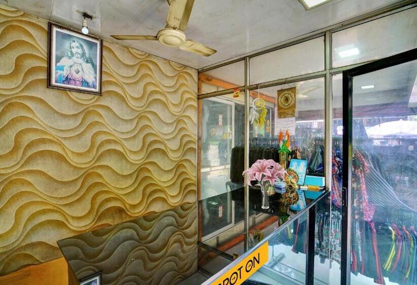 호텔 Spot On 811276 Ka Lodge