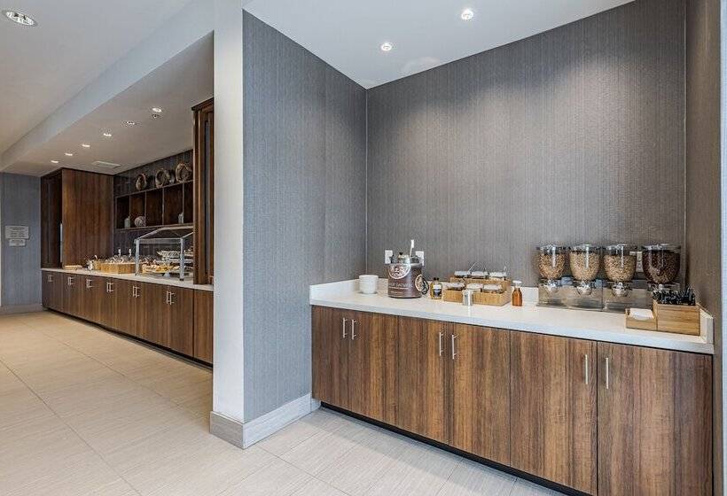 בית מלון כפרי Springhill Suites By Marriott Detroit Sterling Heights