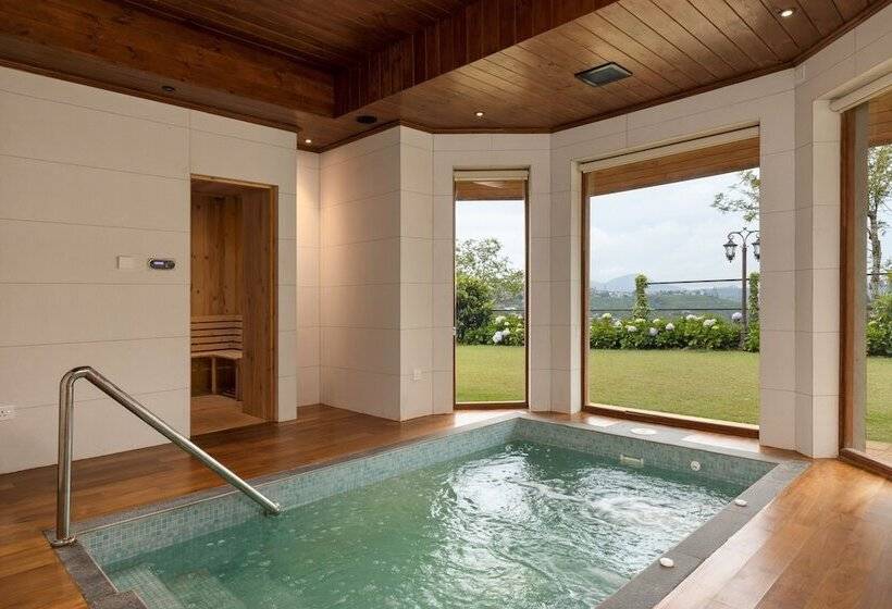 酒店 The Bellwood Manor