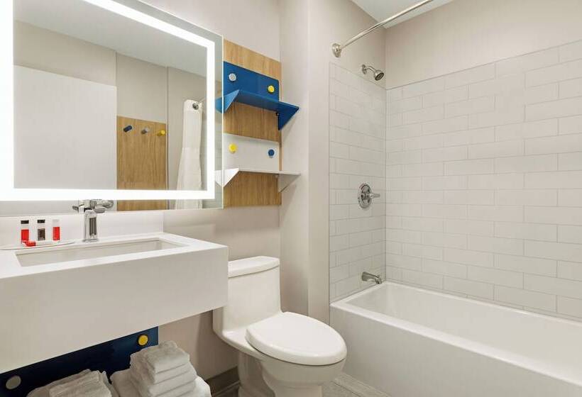 Microtel Inn & Suites By Wyndham Lachute