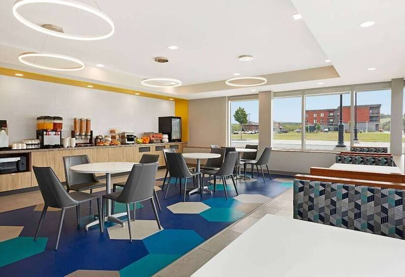 Microtel Inn & Suites By Wyndham Lachute
