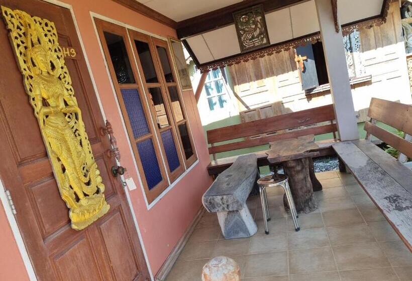 بنسيون Hello Sichang Bungalow