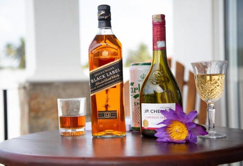 بنسيون Negombo Green Palace