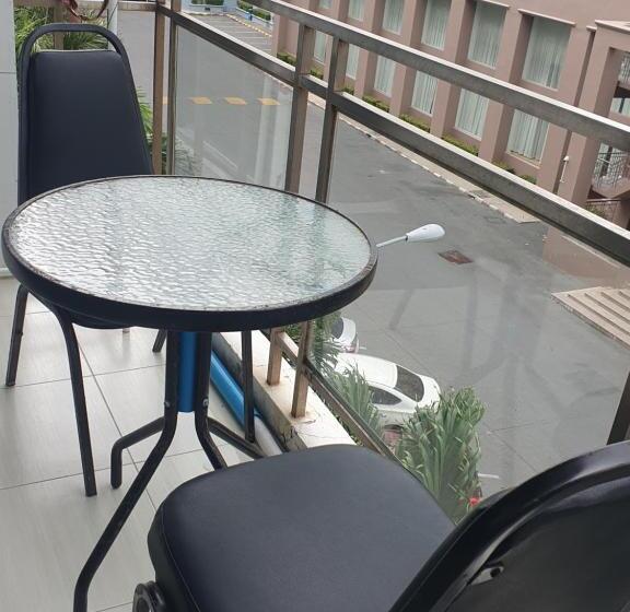 Pensão Neo2 Condo Jomtrin Beach