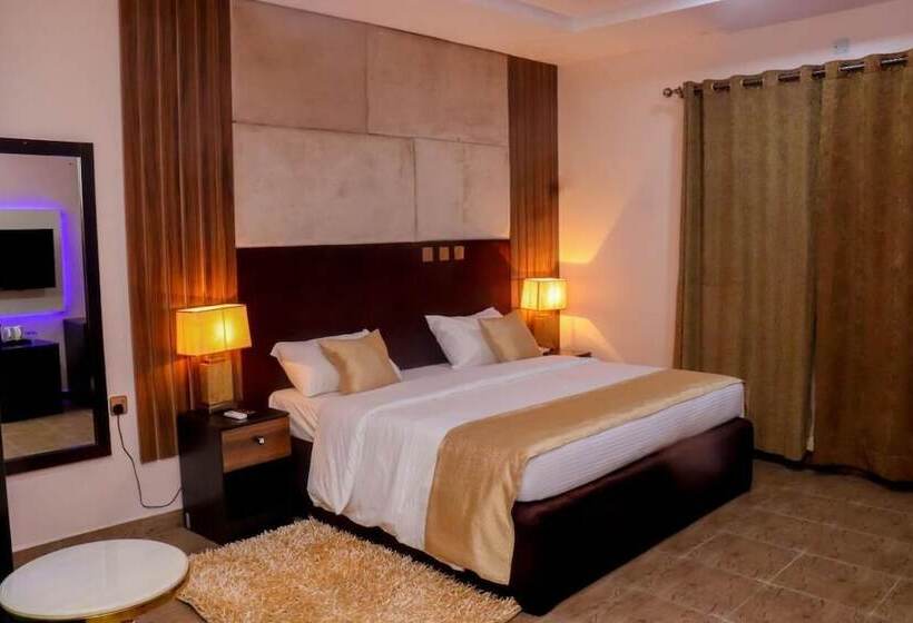 פנסיון Pious Court Guest House Old Gra