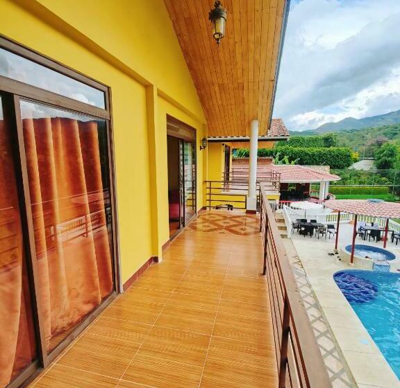 پانسیون Quinta Esperanza   Habitación Matrimonial