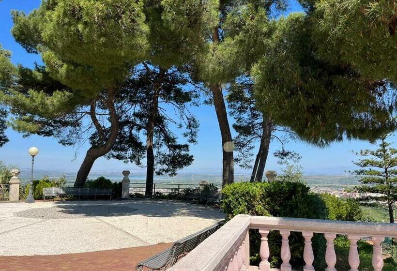 بنسيون Sirenetta