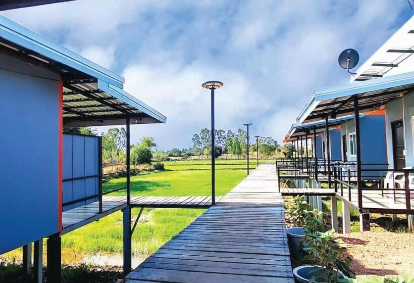 Resort บ้านทุ่ง เคียงบึง รีสอร์ท