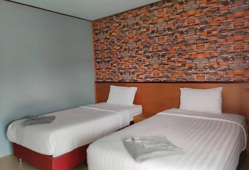 Resort บ้านทุ่ง เคียงบึง รีสอร์ท