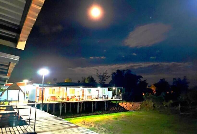 Resort บ้านทุ่ง เคียงบึง รีสอร์ท