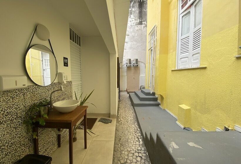 Sunflower Hostel
