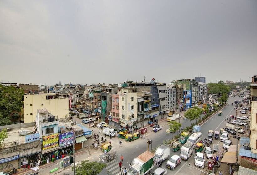 Отель The Leena International New Delhi