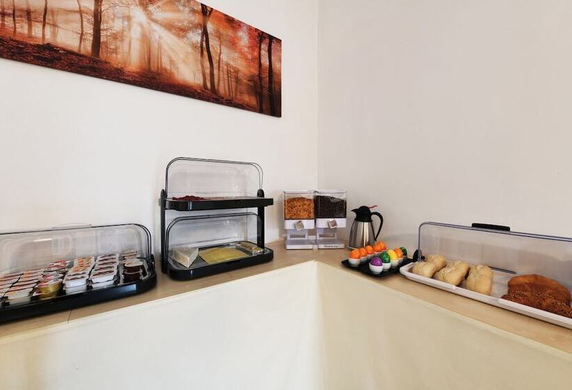 7rooms Bed & Breakfast