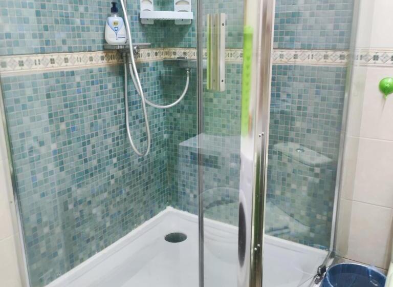 هاستل резидент