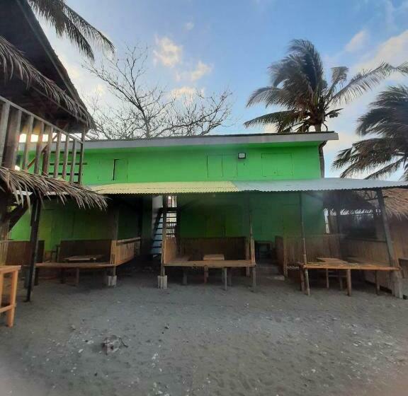 הוסטל Jewel Of Baler