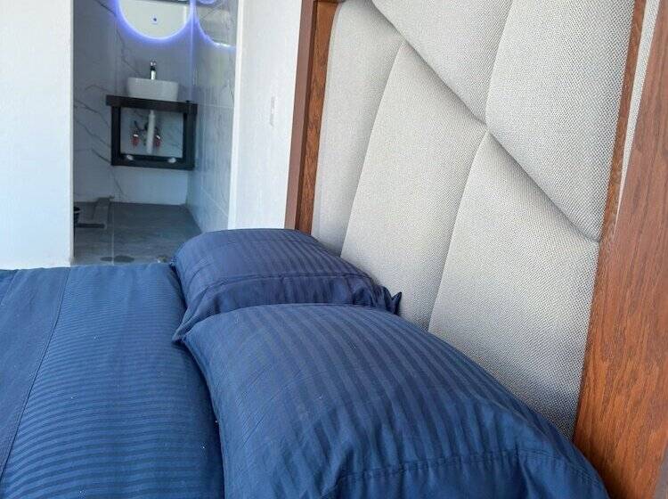 تختخواب و صبحانه Casa Luna